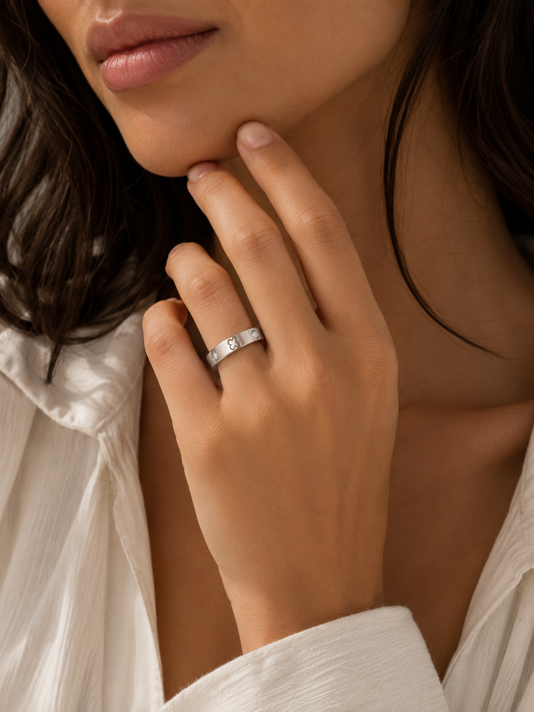 Clover Crystal Stainless Steel Ring – Silver
