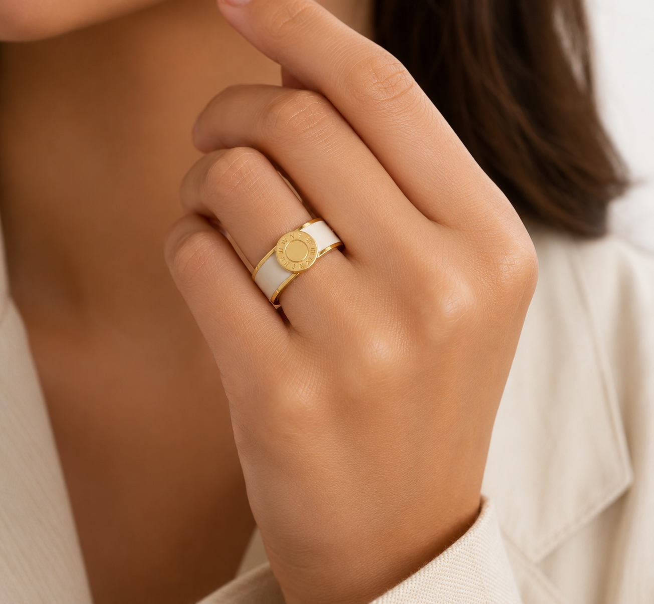 Ivory Roman Disc Stainless Steel Ring – Gold