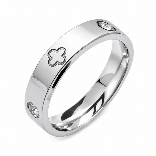 Clover Crystal Stainless Steel Ring – Silver