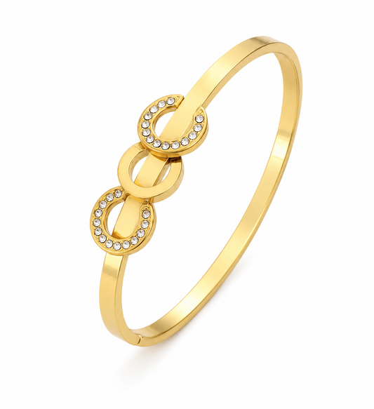 Interlocking Crystal Circle Bangle – Gold