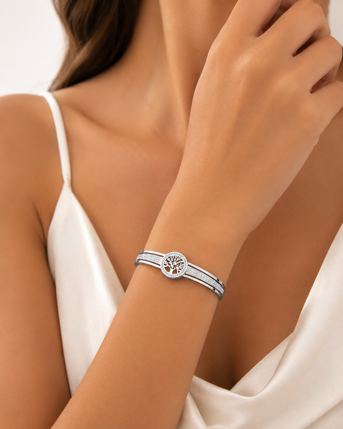 Tree of Life Crystal Bangle – Silver